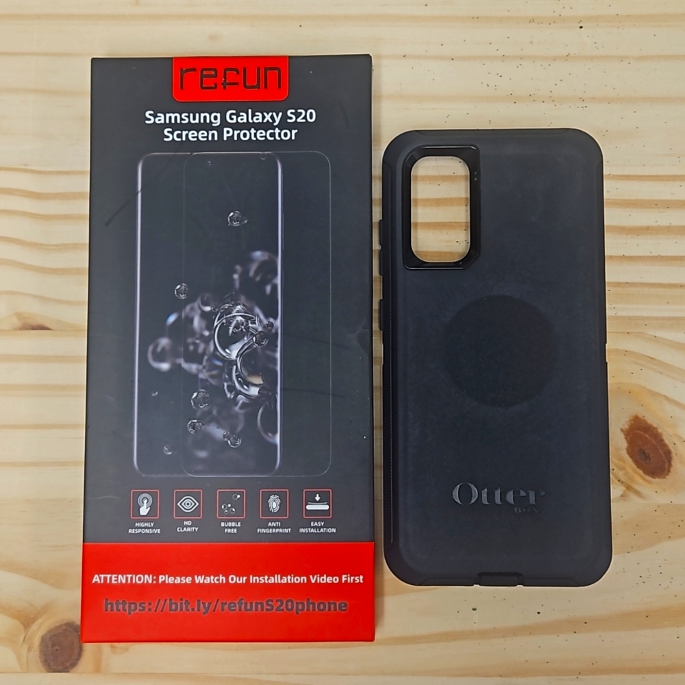 Samsung s20 otterbox/screen protector